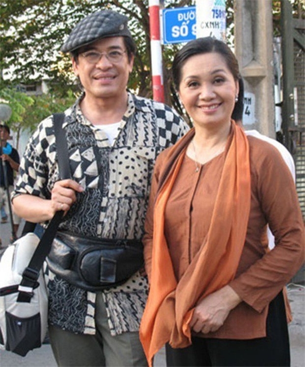  
Xuân Hương và Thanh Bạch thường xuyên xuất hiện cùng nhau trên các sân khấu