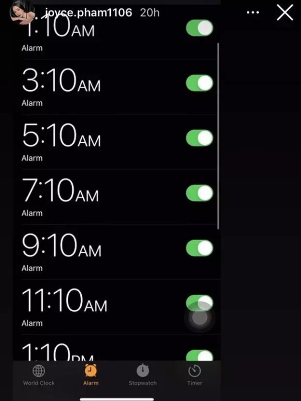    Joyce Phạm phải đặt báo thức để dậy cho con bú sữa. (Ảnh: IG joyce.pham1106)