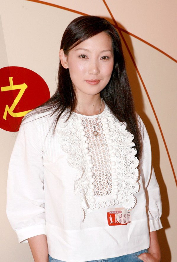  
Nữ diễn viên luôn giữ phong thái giản dị, gần gũi với mọi người (Ảnh Baidu)