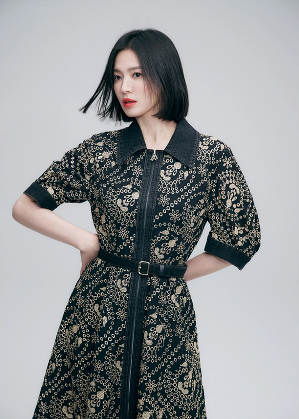  
Nữ diễn viên xinh đẹp trong bộ sưu tập mới của nhãn hiệu thời trang nội địa Hàn. (Ảnh: Pinterest)
