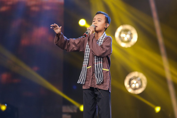  Hình ảnh cậu nhóc rụt rè, nhút nhát lần đầu xuất hiện tại chương trình Vietnam Idol Kids 2016. (Ảnh: Vietnamnet) - Tin sao Viet - Tin tuc sao Viet - Scandal sao Viet - Tin tuc cua Sao - Tin cua Sao