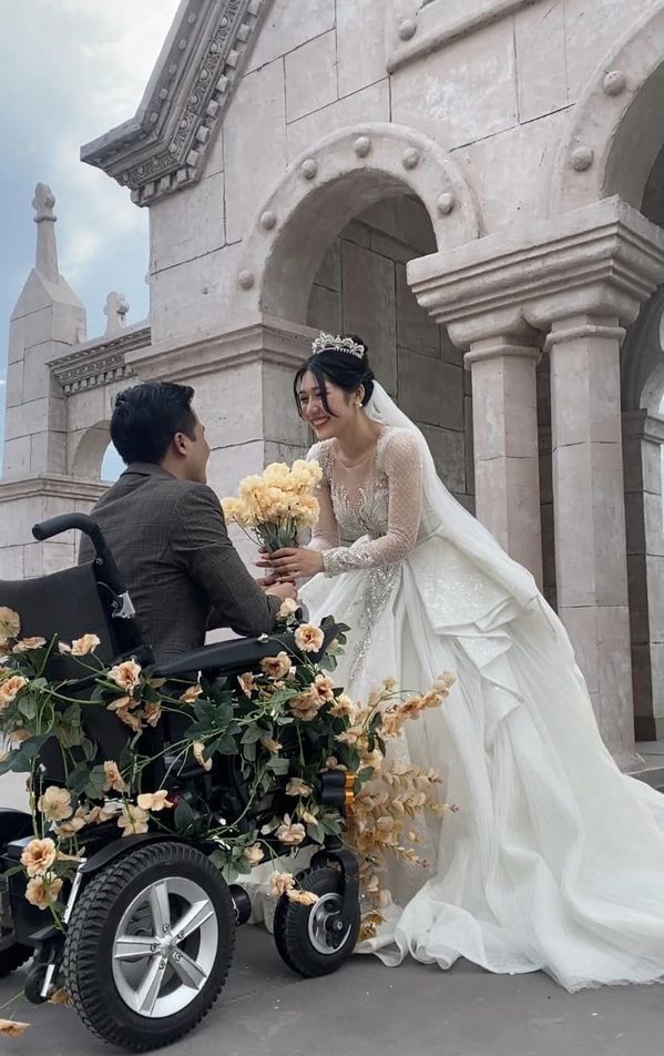  Đám cưới của anh Khánh và chị Thương sẽ diễn ra vào giữa tháng 10 sắp tới. (Ảnh: FB Đình Khánh - Cuộc sống tích cực)