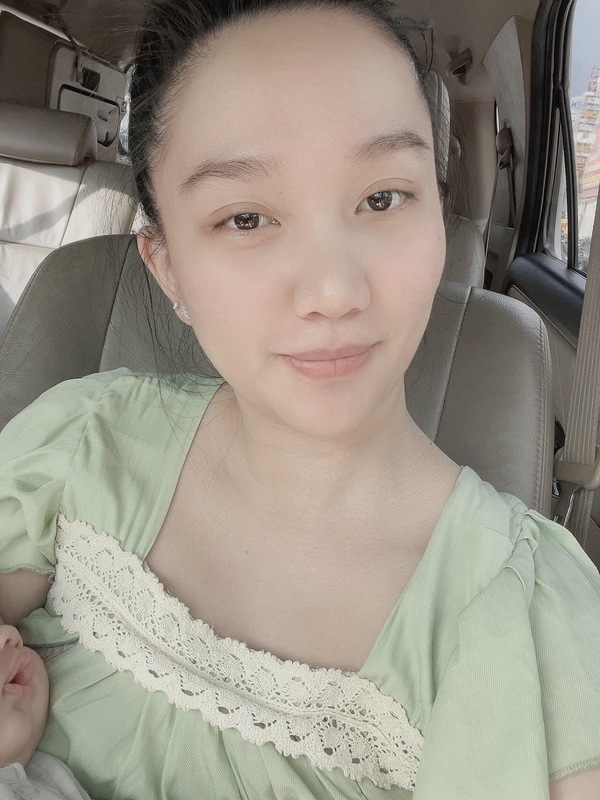  
Bà xã Lê Dương Bảo Lâm chia sẻ một góc hình ảnh con trai trên Facebook. (Ảnh: FB Quỳnh Quỳnh) - Tin sao Viet - Tin tuc sao Viet - Scandal sao Viet - Tin tuc cua Sao - Tin cua Sao