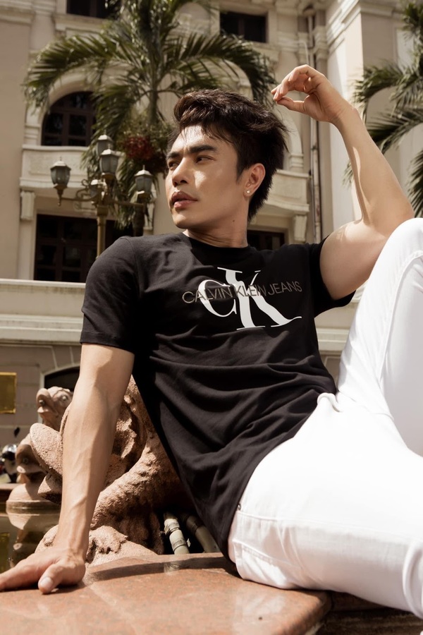  
Khán giả bắt gặp đôi môi quen thuộc của Lê Dương Bảo Lâm trong hình ảnh con trai. (Ảnh: FB Lê Dương Bảo Lâm) - Tin sao Viet - Tin tuc sao Viet - Scandal sao Viet - Tin tuc cua Sao - Tin cua Sao