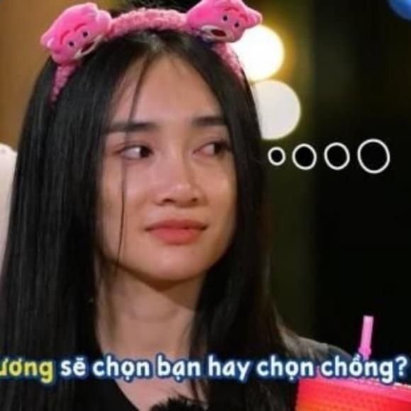  
Cận cảnh mặt mộc của Nhã Phương trong 2 ngày 1 đêm. (Ảnh: Chụp màn hình YouTube 2 ngày 1 đêm)