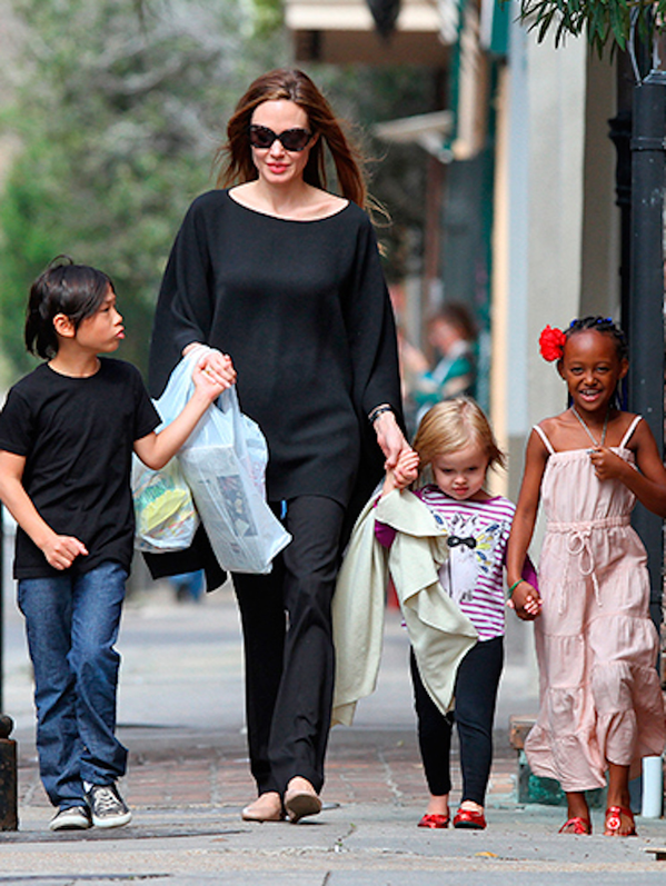  Despite living happily, Pax's life was also quite difficult when his biological mother abandoned him and his adoptive parents divorced. (Photo: gettyimages)