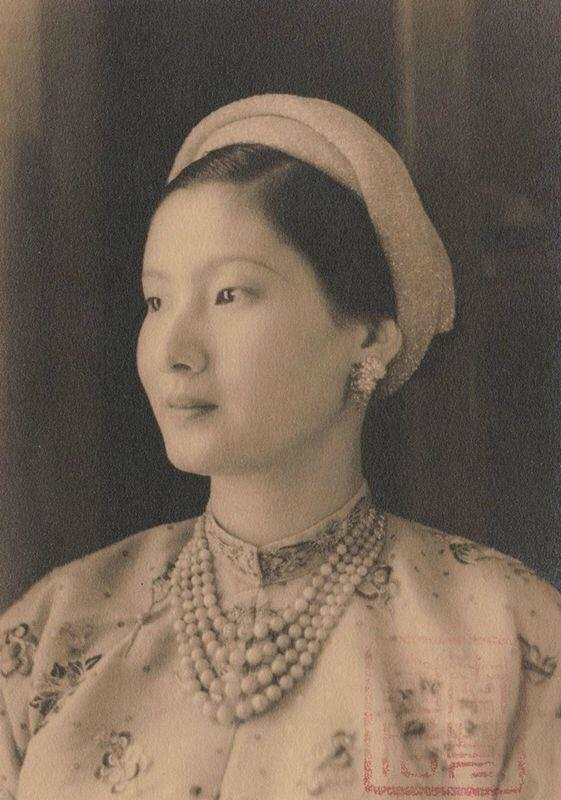  
Lúc sinh thời, Hoàng hậu Nam Phương nổi tiếng thông minh, xinh đẹp. (Ảnh: Phụ nữ thủ đô)