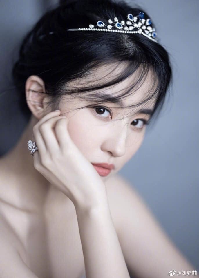 11 mỹ nhân Hoa ngữ nổi tiếng với vẻ đẹp 