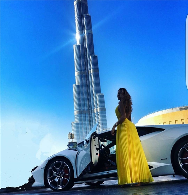 Hội con nhà giàu Dubai và những thứ khiến dân tình “phát choáng”