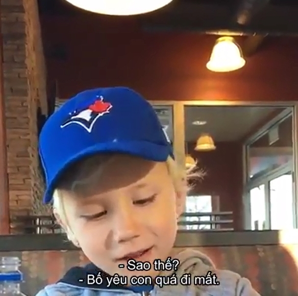 Siêu cấp đáng yêu: Em trai Justin Bieber 7 tuổi cảm nắng chị lớp 4