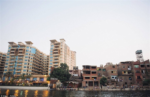 Thành phố Cairo (Ai Cập) là nơi cho thấy sự chênh lệch giàu nghèo khá rõ rệt tại quốc gia này.