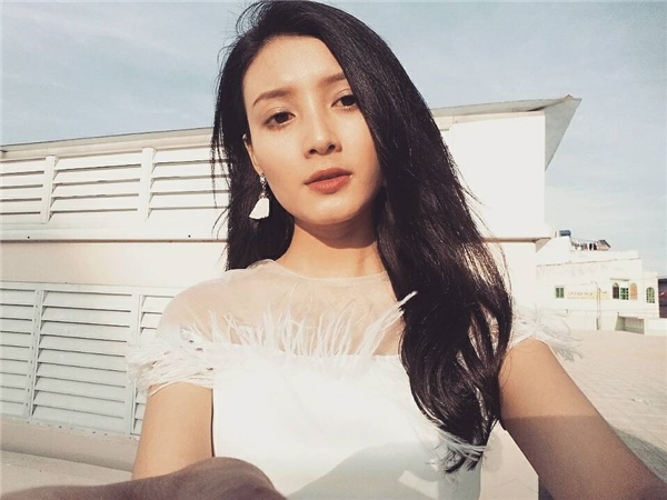 Ngắm những cô gái đẹp từng xuất hiện trong MV của Soobin Hoàng Sơn