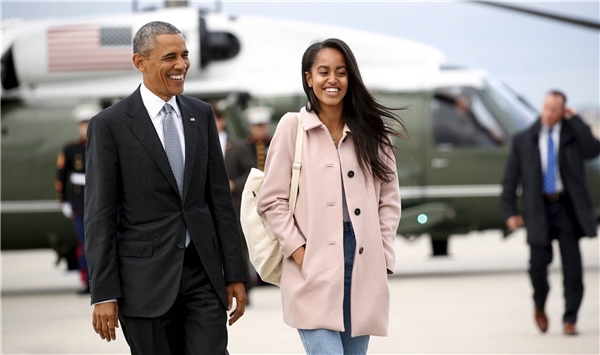 
Cựu tổng thống Obama luôn tự hào vì mình có một cô con gái thông minh và trưởng thành như Malia.