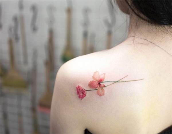 Hội chị em sợ đau nhưng muốn có tattoo chơi Tết đâu rồi bỏ túi ngay mấy  món giả xăm xinh xắn đi nào