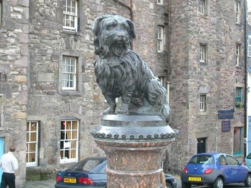 
Tượng đài Bobby ở Edinburgh