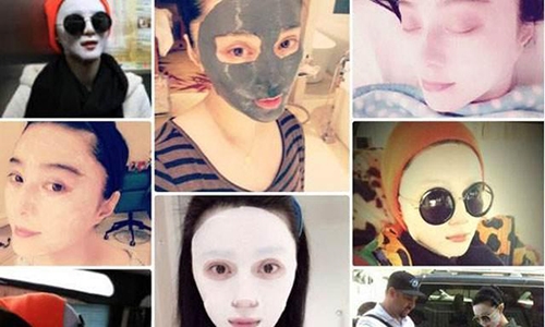  
Cô từng tiết lộ một năm dùng tới tận 700 chiếc mặt nạ và đắp mọi lúc mọi nơi có thể.