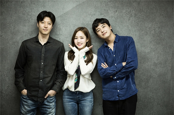 
Lee Dong Gun, Park Min Young và Yeon Woo Jin là 3 nhân vật chính trong Seven Day Queen.