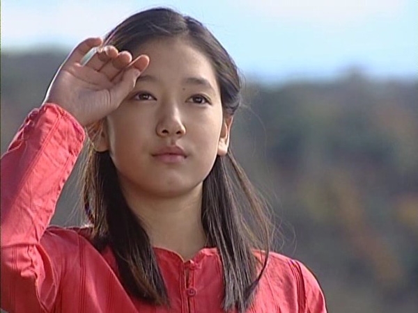 
Park Shin Hye trong tác phẩm Stairway to Heaven được phát sóng vào 14 năm trước.