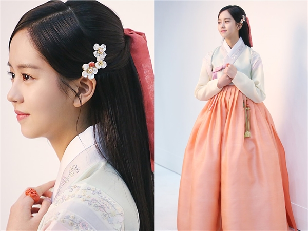 
Những shoot ảnh hậu trường đẹp không tì vết trong buổi chụp poster Ruler: Master of the Mask của Kim So Hyun.