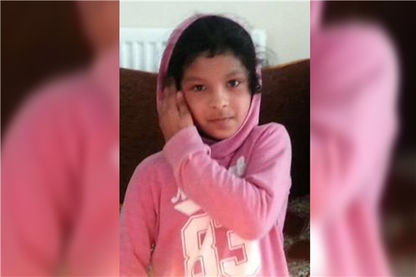 
Đây là Evha Jannath, cô bé 11 tuổi đáng thương, là nạn nhân của vụ tai nạn.