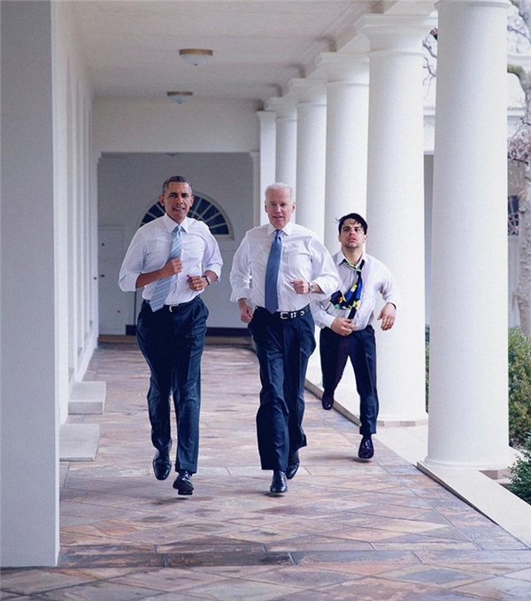 
Chạy bộ với Obama.