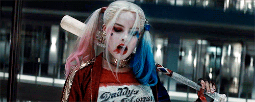 
Harley Quinn (Margot Robbie) trong Suicide Squad.