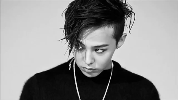 
 Với việc comeback vào tháng 6 của G-Dragon đã trở thành một hiện tượng và xu hướng đáng mong đợi trong giới âm nhạc.  - Tin sao Viet - Tin tuc sao Viet - Scandal sao Viet - Tin tuc cua Sao - Tin cua Sao