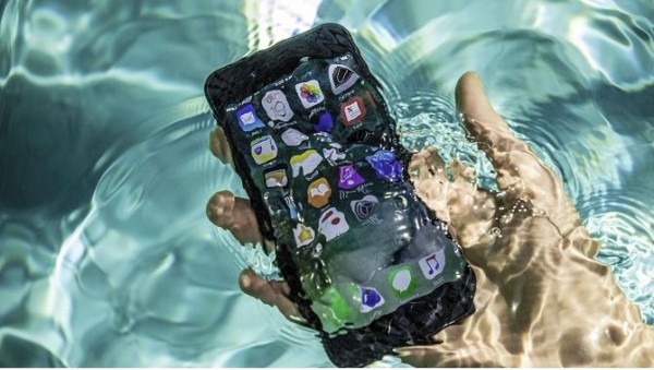 
Iphone 8 sẽ không để Galaxy S8 qua mặt?