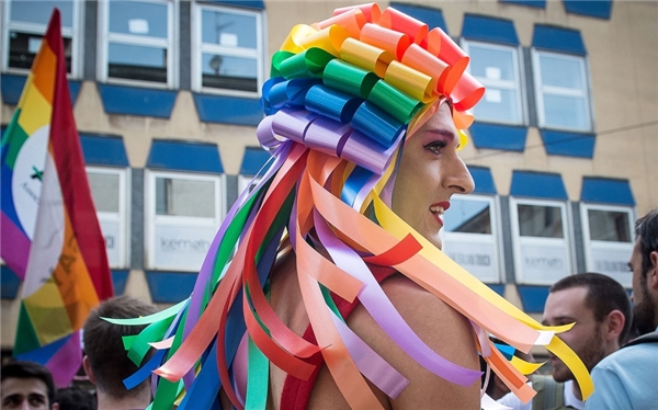 Tháng 6 - Tháng tôn vinh cộng đồng LGBTQ trên toàn thế giới