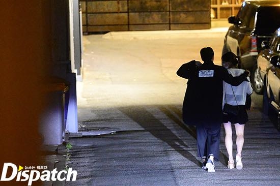 Lộ ảnh hẹn hò của F.T. Island Choi Jonghoon, Seungri bị fan 