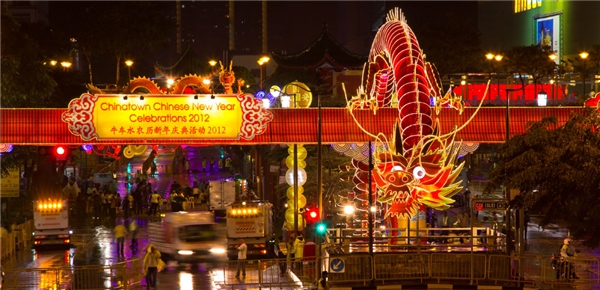 
Phố Hoa kiều (Chinatown) là một khu vực đông đúc và đầy màu sắc.