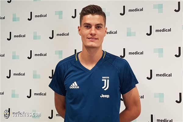 
Juventus đã có được bản hợp đồng đầu tiên. 