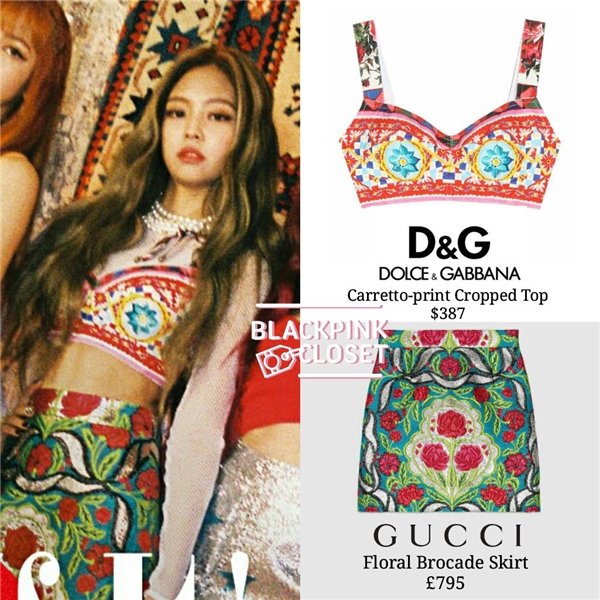 
Áo croptop sặc sỡ của Dolce & Gabbana cùng chân váy thuê hoa của Gucci "ngốn" đến 1.275 USD (29 triệu đồng).