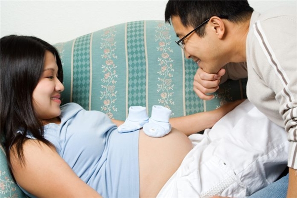 
Khi sinh con thứ hai, chức năng sinh sản của bố mẹ đã giảm đi ít nhiều về chất lượng...