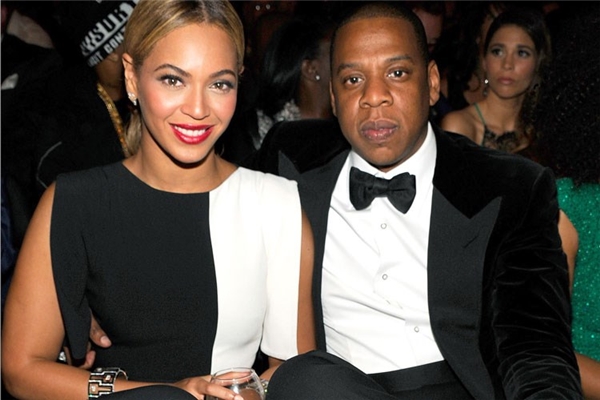 
Jay Z - Beyoncé từng được xem là cặp đôi đẹp nhất Hollywood với tình yêu lâu dài và ngọt ngào. 