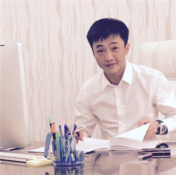 
Ông Nguyễn Quốc Cường hiện đang giữ chức Thành viên HĐQT kiêm Phó Tổng giám đốc QCG. (Ảnh: FBNV)