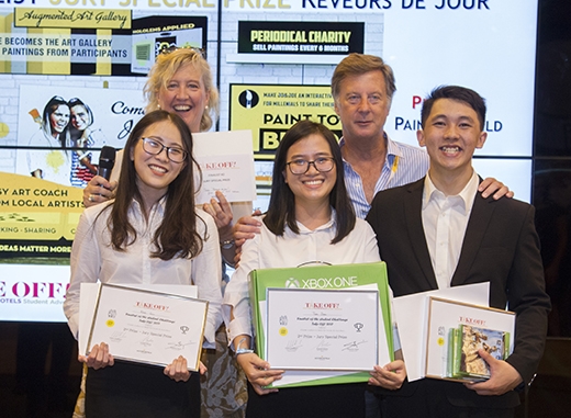 Sinh viên RMIT Việt Nam giành hai giải cuộc thi quốc tế tại Pháp.