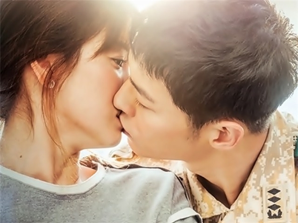 Song Joong Ki - Song Hye Kyo: Cặp Xử Nữ - Thiên Yết hoàn hảo