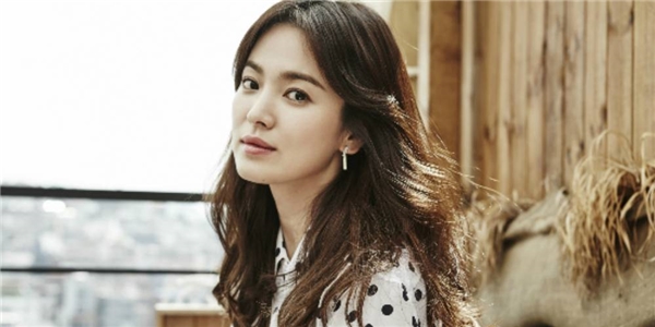 
Ở thời điểm hiện tại, ít ai có thể tin được Song Hye Kyo đang ở ngưỡng tuổi 35.