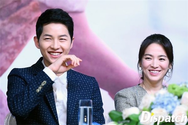 
Sau những mối tình dang dở giờ đây Song Hye Kyo đang hạnh phúc bên "chồng sắp cưới" Song Joong Ki.