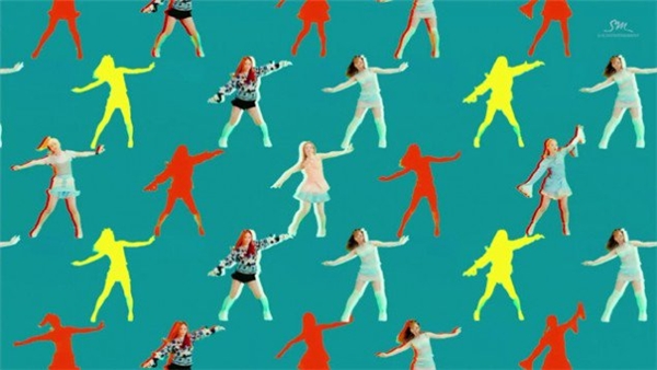 Tranh cãi MV tiếng Nhật mới của Apink đạo hit của đàn em Red Velvet