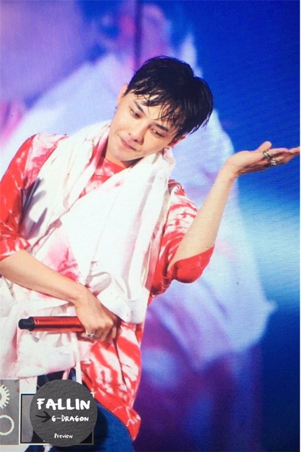 Những khoảnh khắc “cưng hết cỡ” của G-Dragon trong concert Thái Lan