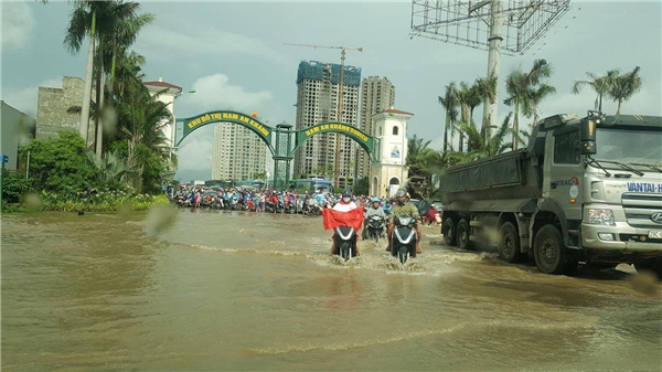 
 Khu đô thị Nam An Khánh là một trong những khu vực ngập sâu nhất.