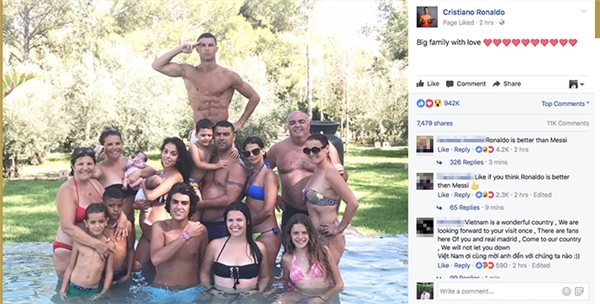 
Bức ảnh được đăng trên trang cá nhân của Ronaldo với dòng trạng thái "Đại gia đình đầm ấm".