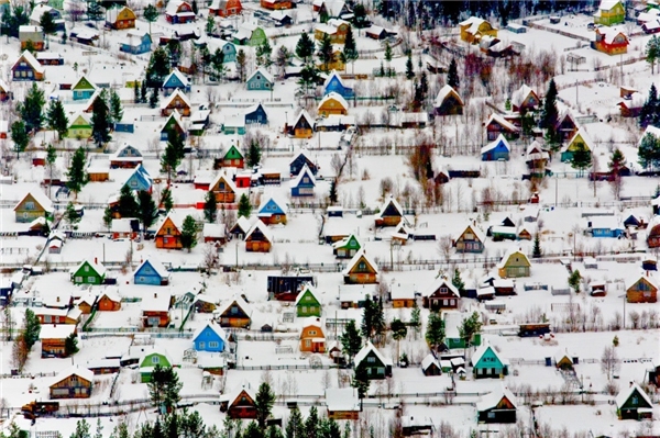 
Ngôi làng Arkhangelsk ở Nga, nơi mọi người tập trung về đây trong những mùa nghỉ dưỡng.