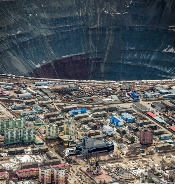 
Hình ảnh được chụp tại khu khai thác kim cương ở Mirny - Yakutia - Nga.