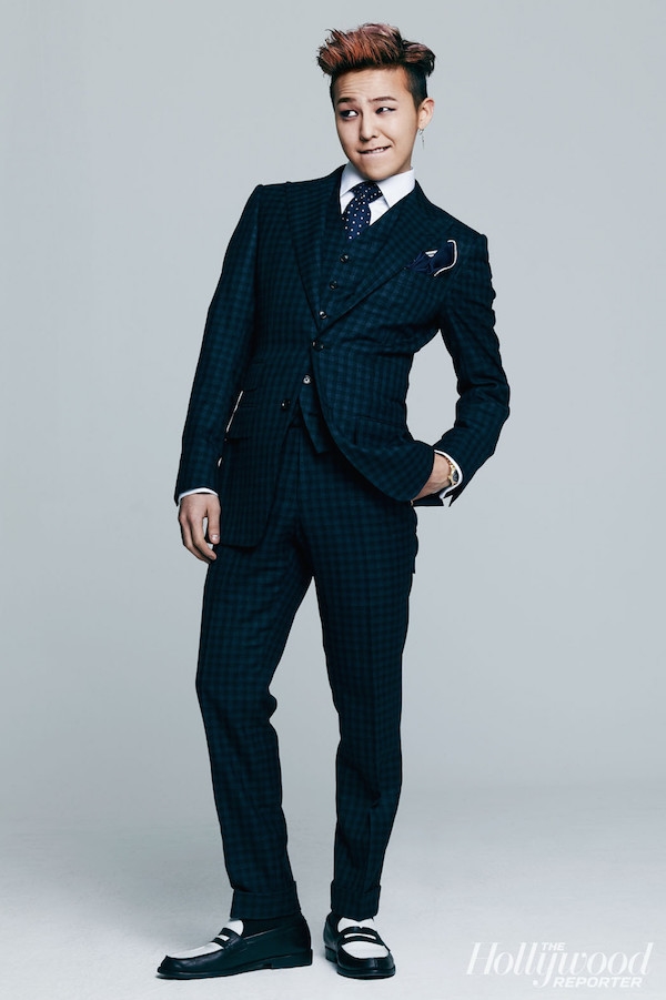 
Từ trước đến nay, G-Dragon vẫn luôn được coi là "ông hoàng thời trang" của làng giải trí Hàn Quốc bởi phong cách ăn mặc lịch lãm và thời thượng của mình.