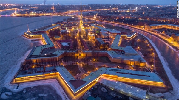 
Saint Petersburg, Nga: Vẻ đẹp không tưởng của Pháo Đài Saint Peter và Paul.