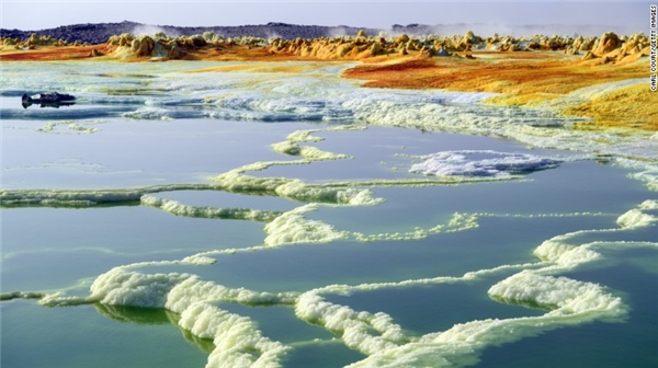 
Dallol, Ethiopia: Con sông muối ở Danakil Depression ở Ethiopia này thấp hơn mực nước biển 100m và là một trong những vùng nóng nhất trên Trái Đất.