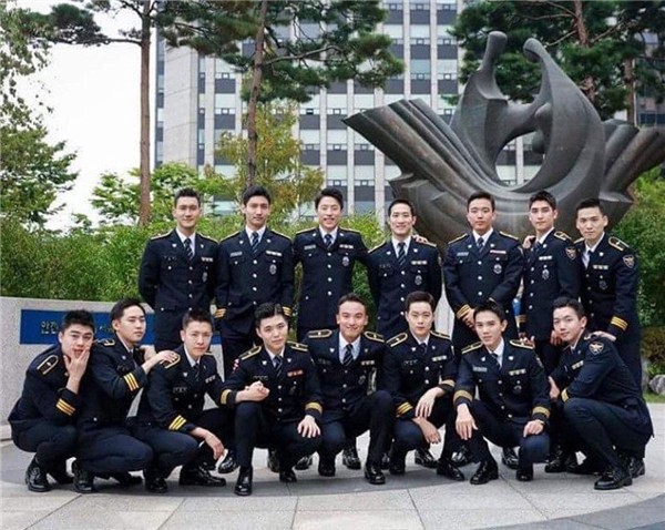 
Đơn vị quảng bá của các sở cảnh sát là nơi được ưa chuộng bởi các nghệ sĩ Hàn Quốc khi đăng ký nhập ngũ.